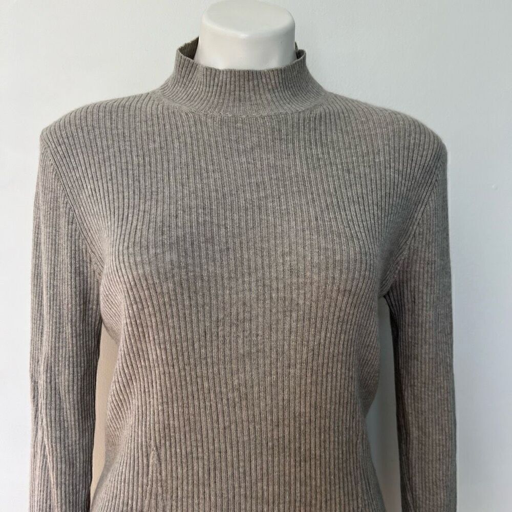 Escada Ribbed Cashmere Silk Mock Neck Sweater - Picture 2 of 12